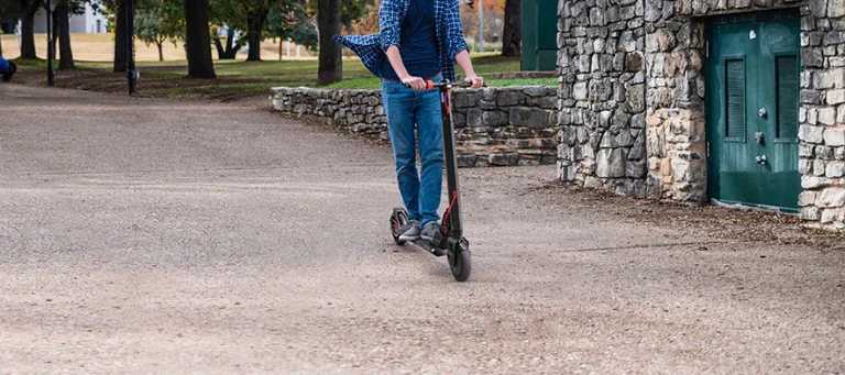 Can a 300 lb person ride an electric scooter